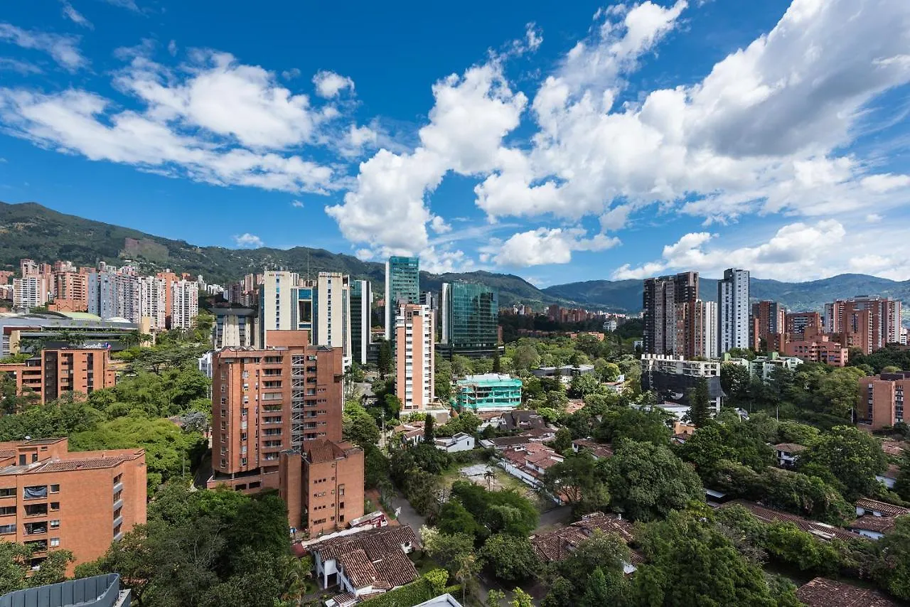 Go Living&Suites - El Poblado Medellín Apartamento