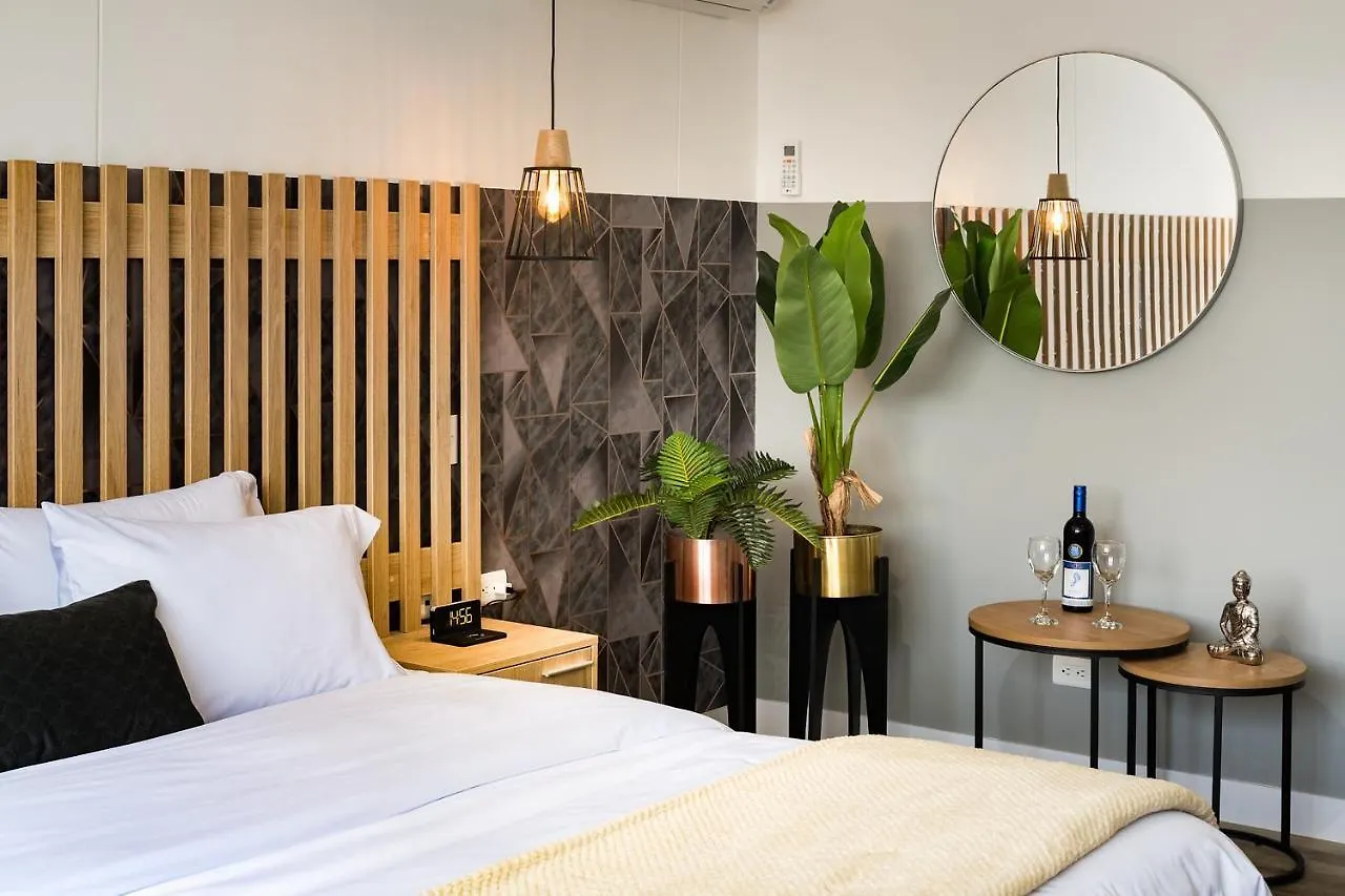 Go Living&Suites - El Poblado Medellín 0*,