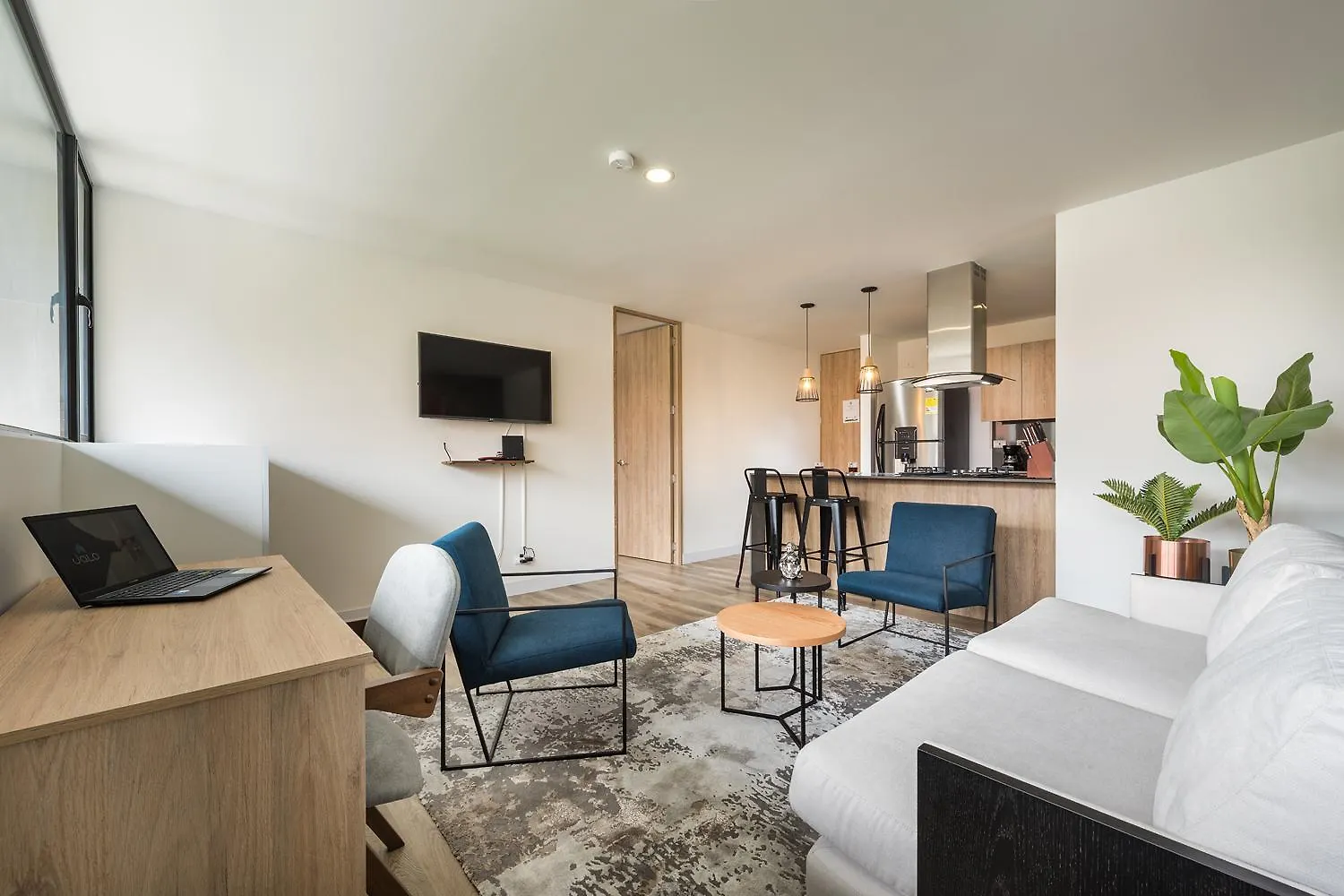 Go Living&Suites - El Poblado Medellín Apartamento